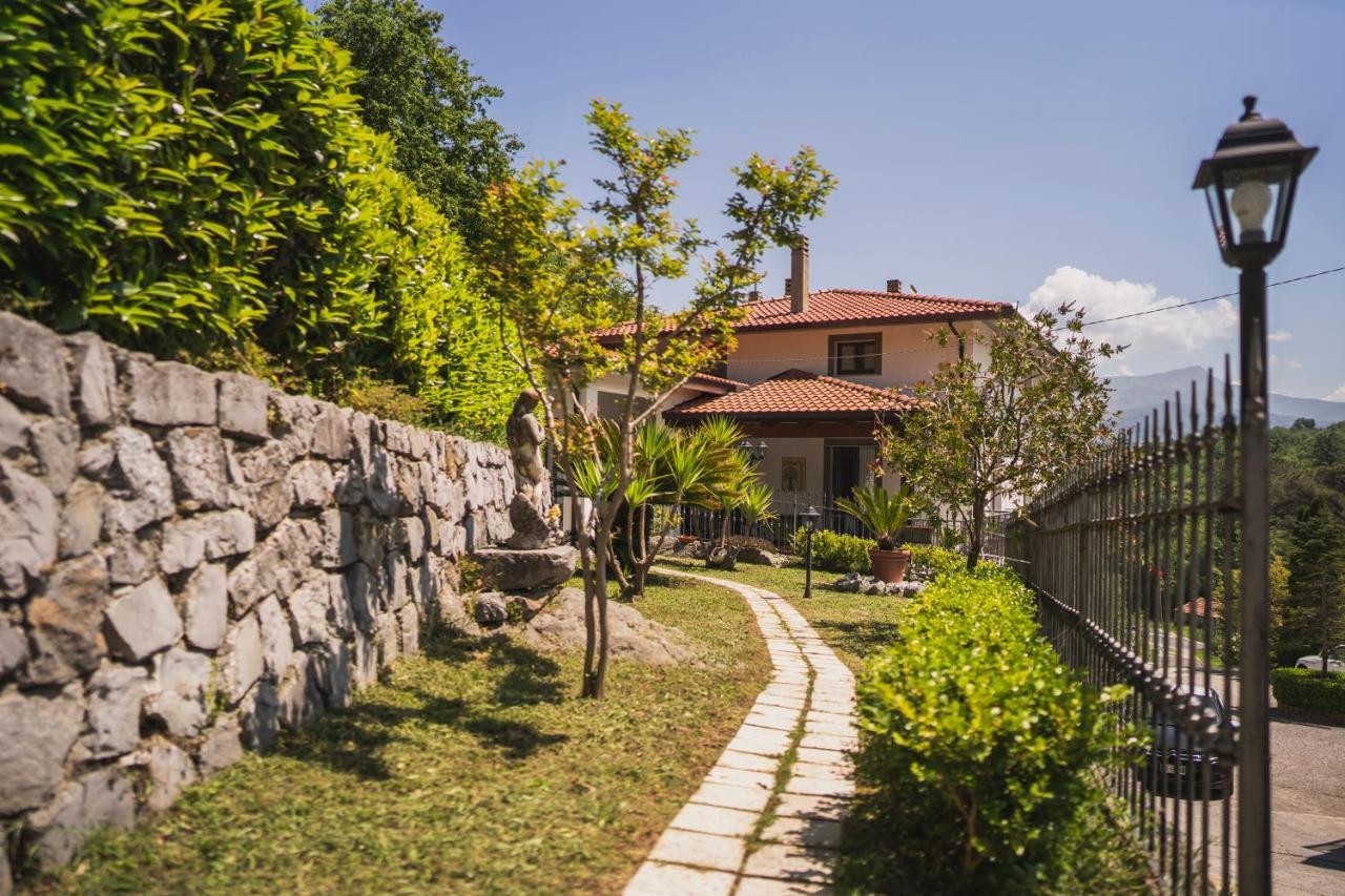 Agriturismo La Valle Degli Ulivi Trecchina Exterior foto